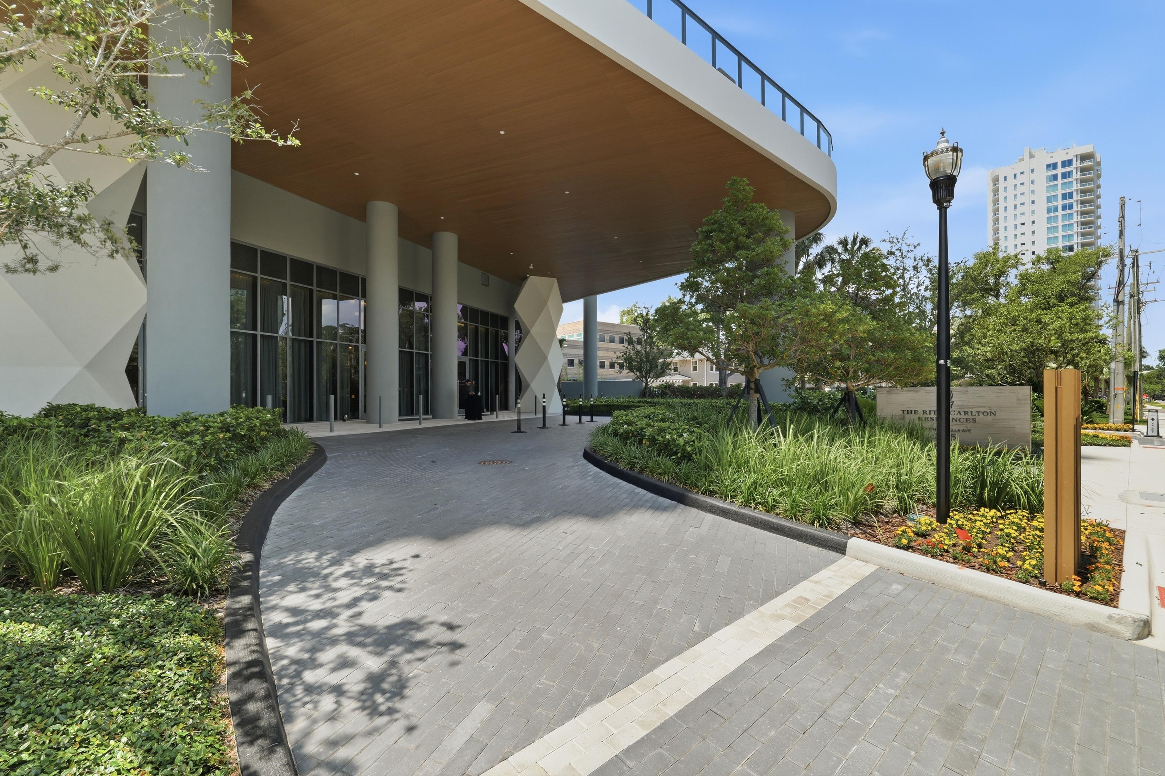 Curb appeal that carries.