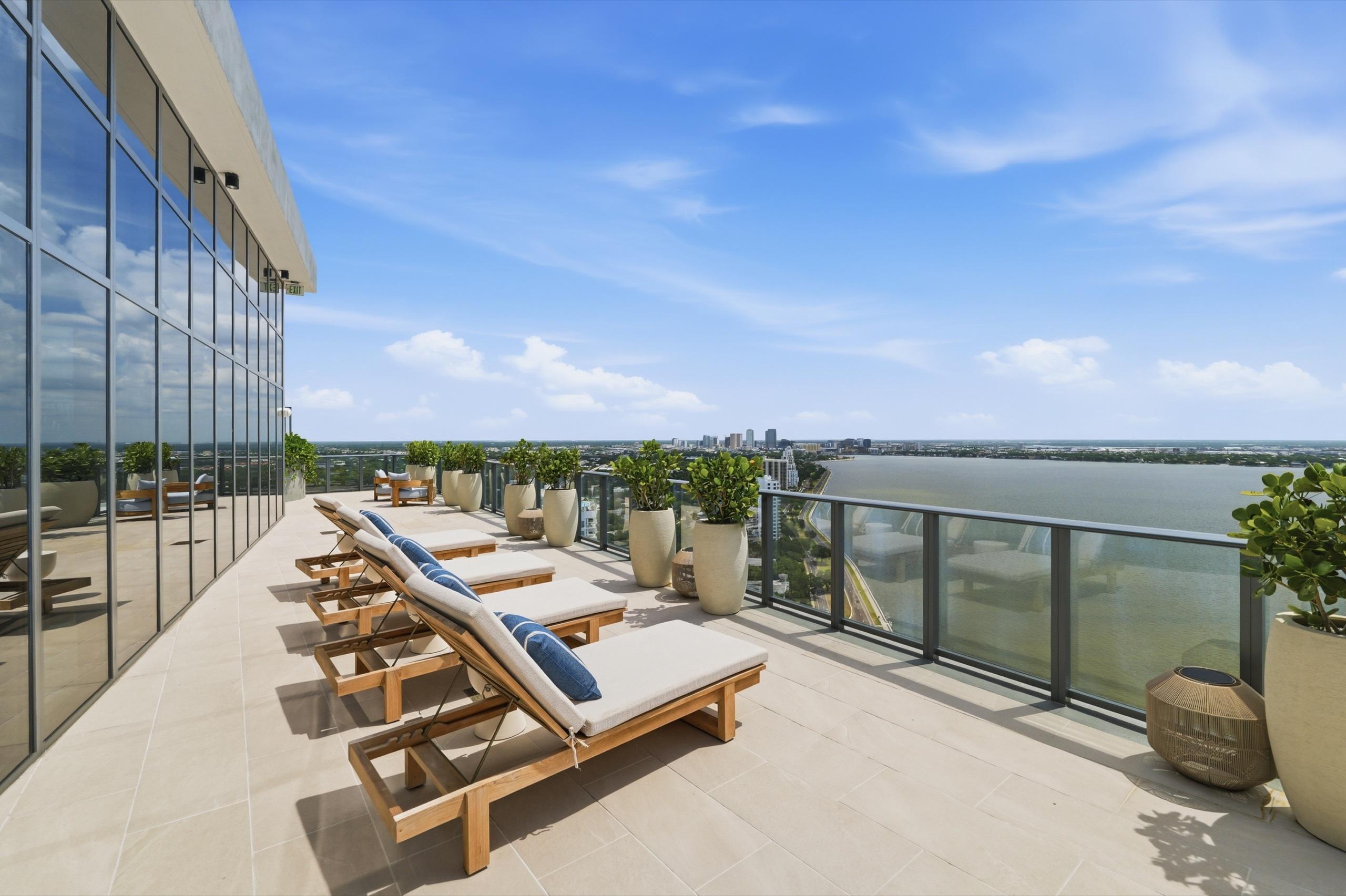 3015 S Ysabella Ave #2102